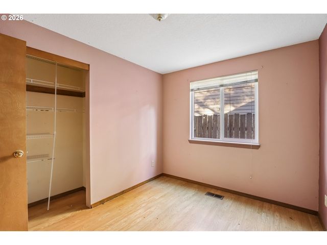 11892 Sw MORNING HILL Dr, Portland, OR 97223