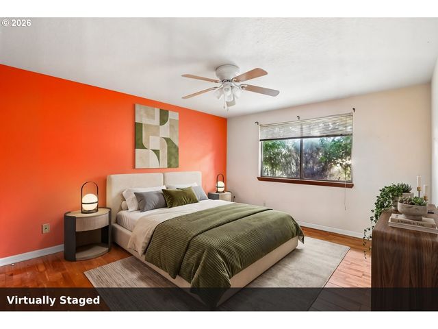 11892 Sw MORNING HILL Dr, Portland, OR 97223