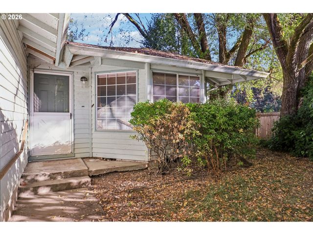 11892 Sw MORNING HILL Dr, Portland, OR 97223