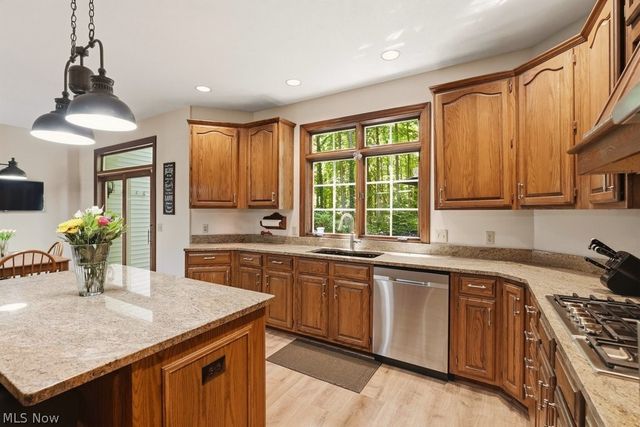 11245 Wellington Drive, Chardon, OH 44024
