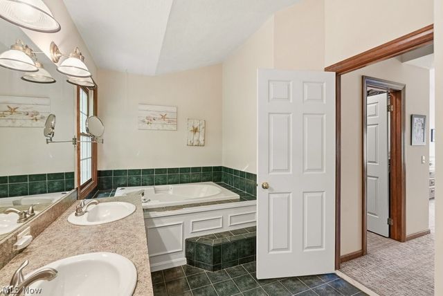 11245 Wellington Drive, Chardon, OH 44024