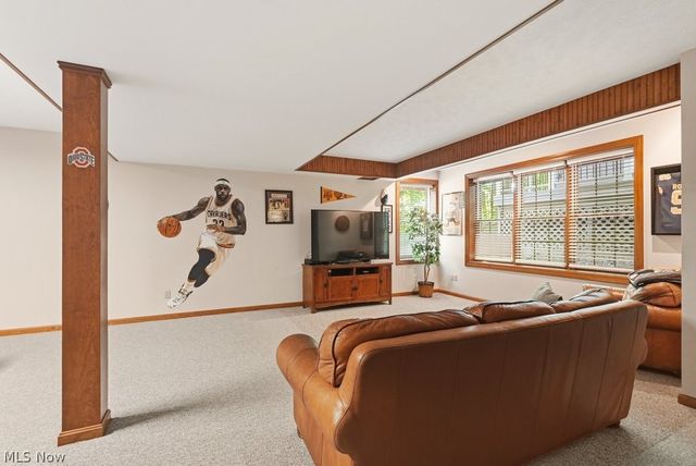 11245 Wellington Drive, Chardon, OH 44024