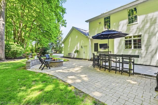11245 Wellington Drive, Chardon, OH 44024