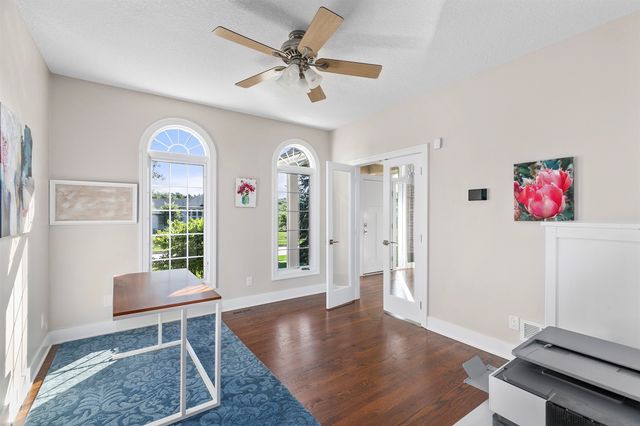 1683 S 49th Street, West Des Moines, IA 50265