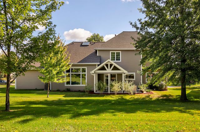 1683 S 49th Street, West Des Moines, IA 50265