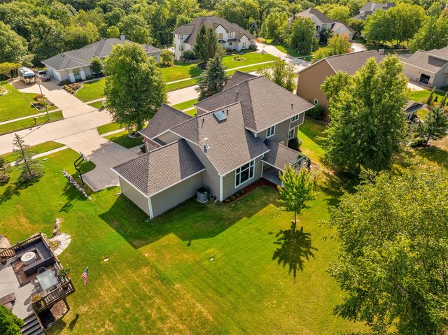 1683 S 49th Street, West Des Moines, IA 50265