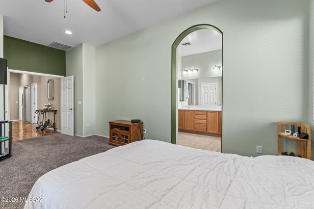 12904 N Bloomington Loop, Tucson, AZ 85755