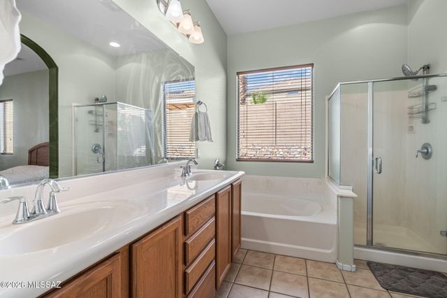 12904 N Bloomington Loop, Tucson, AZ 85755