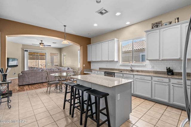 12904 N Bloomington Loop, Tucson, AZ 85755