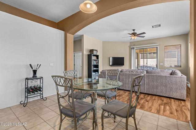 12904 N Bloomington Loop, Tucson, AZ 85755