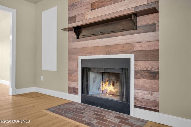 945 Tunesbrook Drive, Toms River, NJ 08753