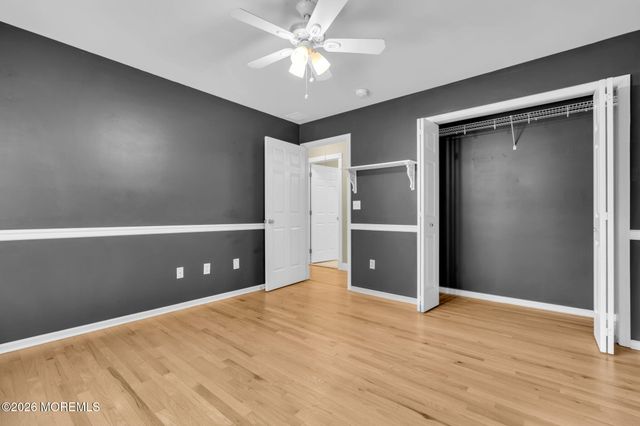 945 Tunesbrook Drive, Toms River, NJ 08753