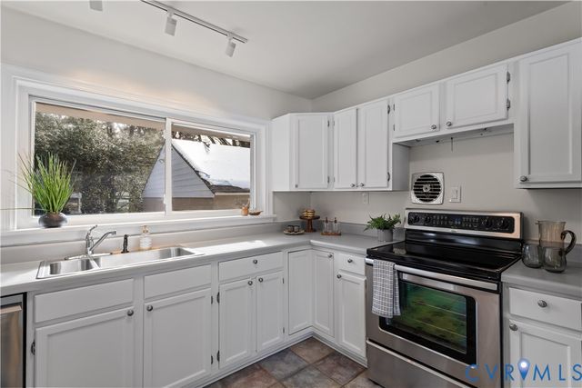 5101 Earlwick Rd, Henrico, VA 23230