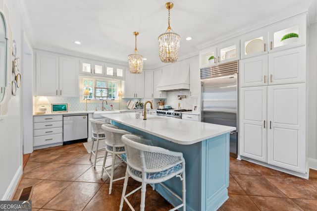 1536 Blue Ridge Drive NE, Gainesville, GA 30501