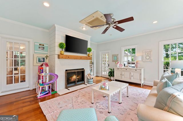 1536 Blue Ridge Drive NE, Gainesville, GA 30501