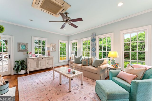 1536 Blue Ridge Drive NE, Gainesville, GA 30501