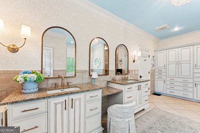 1536 Blue Ridge Drive NE, Gainesville, GA 30501