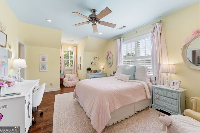 1536 Blue Ridge Drive NE, Gainesville, GA 30501