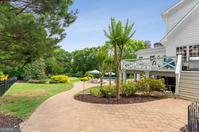 1536 Blue Ridge Drive NE, Gainesville, GA 30501
