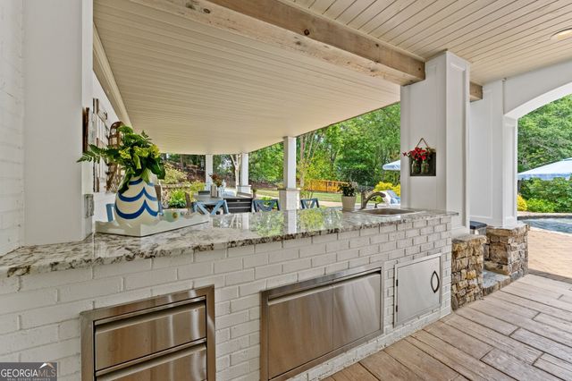 1536 Blue Ridge Drive NE, Gainesville, GA 30501
