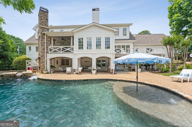 1536 Blue Ridge Drive NE, Gainesville, GA 30501
