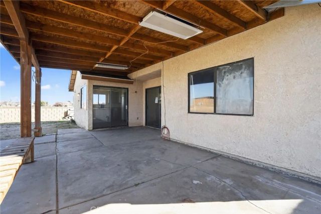 2559 E Avenue J2, Lancaster, CA 93535