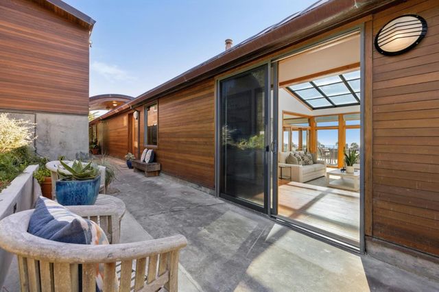 732 Alta Vista Road, Montara, CA 94037