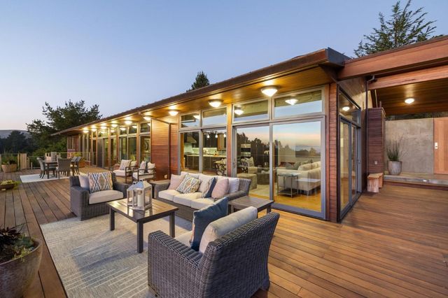 732 Alta Vista Road, Montara, CA 94037