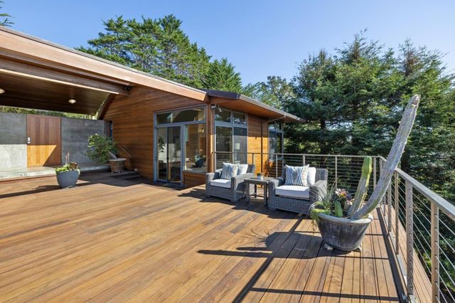 732 Alta Vista Road, Montara, CA 94037