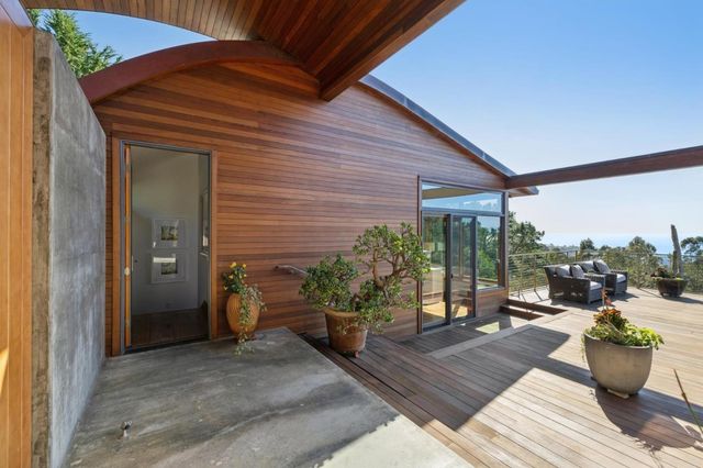 732 Alta Vista Road, Montara, CA 94037