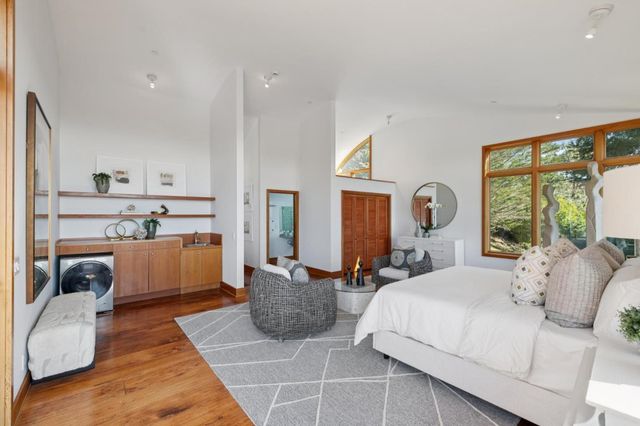 732 Alta Vista Road, Montara, CA 94037