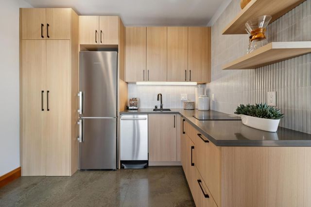 732 Alta Vista Road, Montara, CA 94037