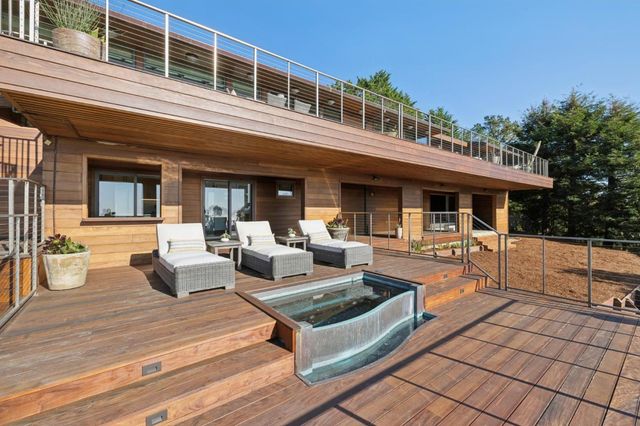 732 Alta Vista Road, Montara, CA 94037