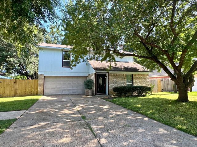 3211 Ricewood Drive, Porter, TX 77365