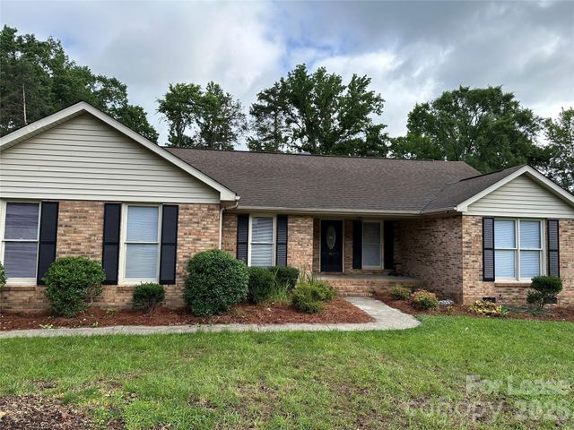 413 Parallel Drive, Harrisburg, NC 28075
