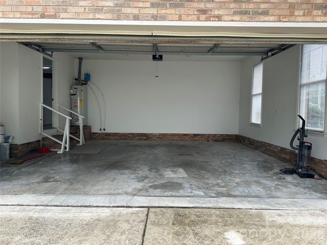 413 Parallel Drive, Harrisburg, NC 28075