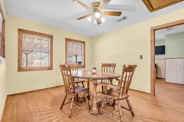 201 Magnolia Road, Cleveland, TX 77328