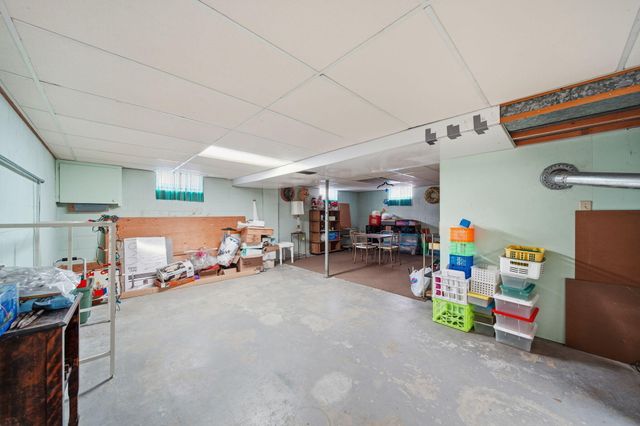 6728 King Road, Spring Arbor Twp, MI 49283