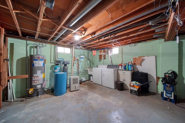 6728 King Road, Spring Arbor Twp, MI 49283