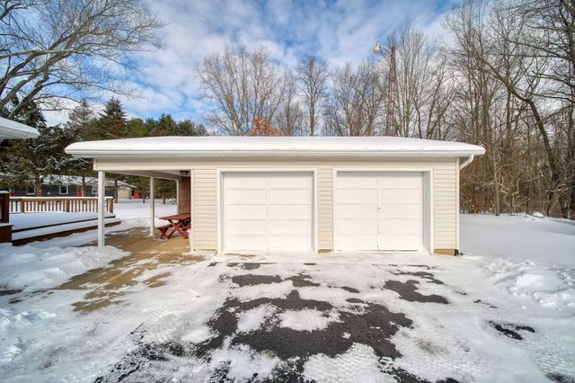 6728 King Road, Spring Arbor Twp, MI 49283