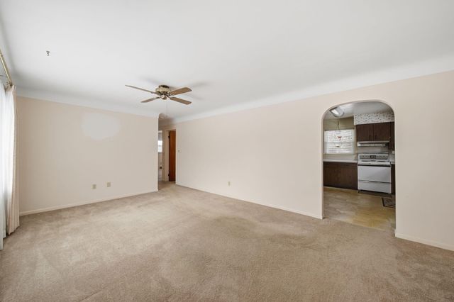 6728 King Road, Spring Arbor Twp, MI 49283