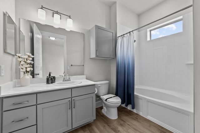 1010 Ebony, Mckinney, TX 75071