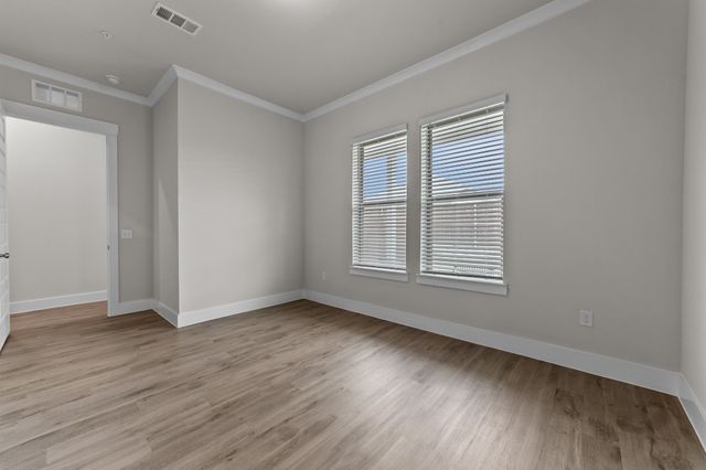 1010 Ebony, Mckinney, TX 75071