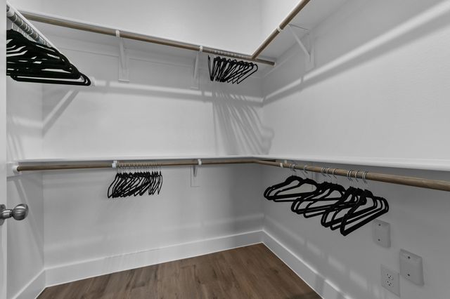 1010 Ebony, Mckinney, TX 75071