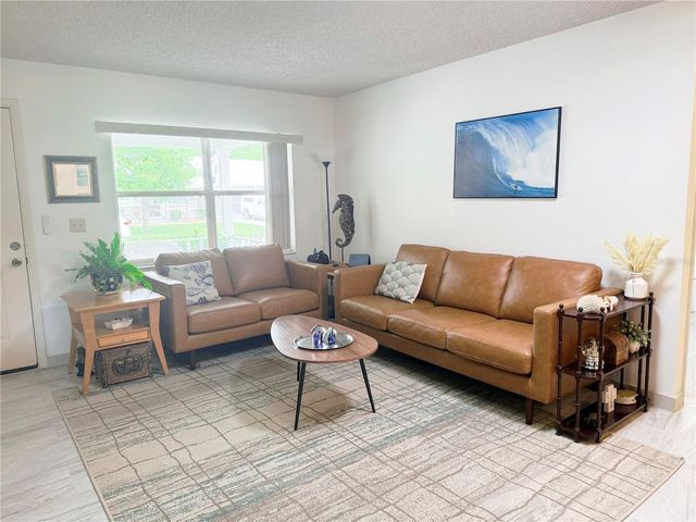 9394 SW 97TH LANE A, Ocala, FL 34481