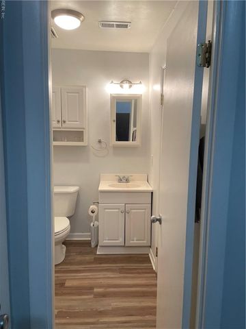 816 Stephanie CT, Virginia Beach, VA 23462