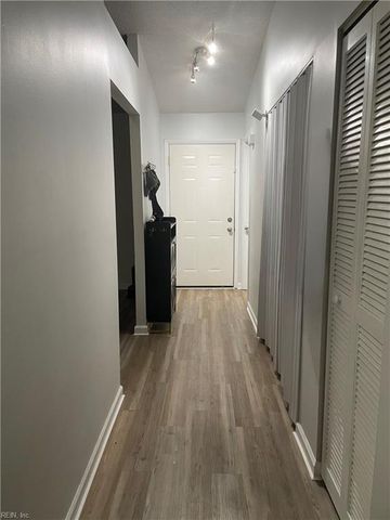 816 Stephanie CT, Virginia Beach, VA 23462