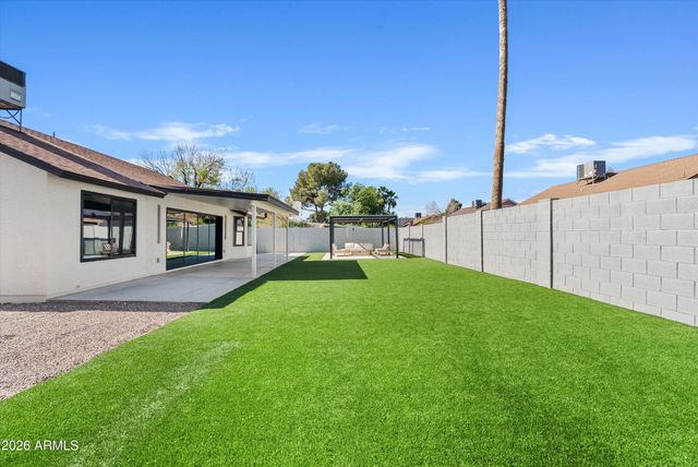 3026 E Leland Street, Mesa, AZ 85213