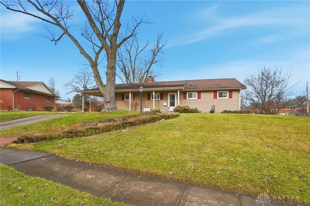 59 Amokee Place, Tipp City, OH 45371