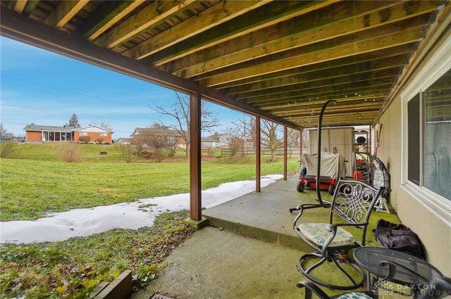 59 Amokee Place, Tipp City, OH 45371